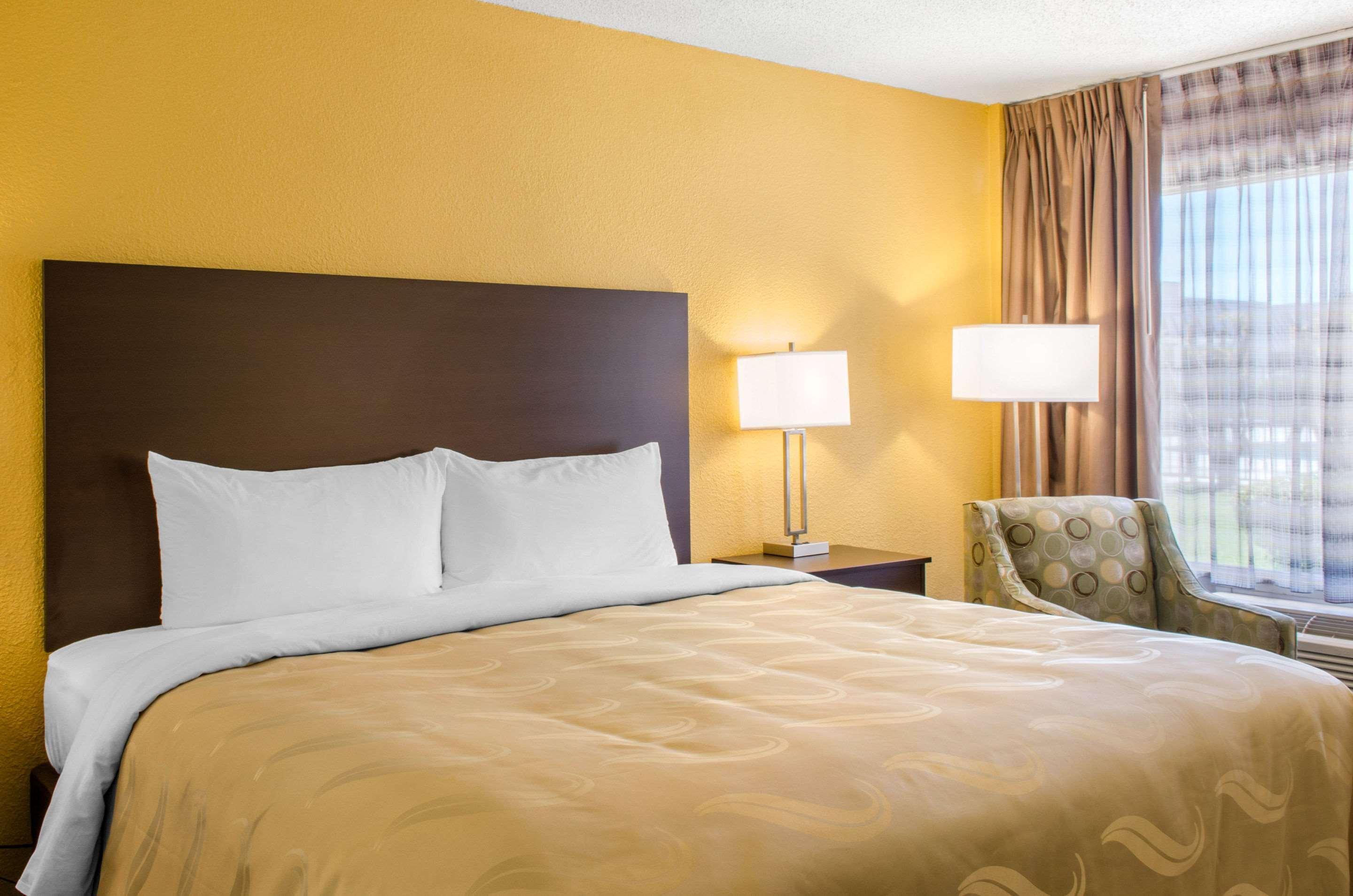 Quality Inn & Suites Laurel Exteriör bild